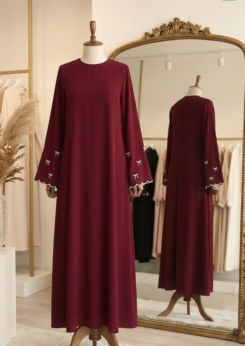 فستان مطرّز